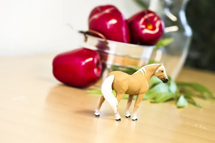 Фигурка лошади Safari Ltd Мустанг паломино (кобыла), фото 4