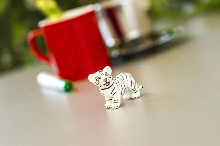 Фигурка Safari Ltd Белый бенгальский тигр (детёныш), фото 5